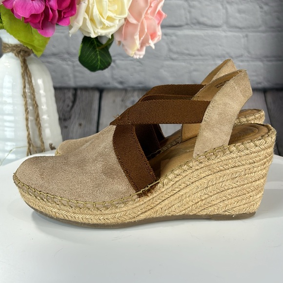 BORN DRILLES MEADE Tan Suede Leather Closed Toe Sling Back Espadrille Wedges - Picture 3 of 17